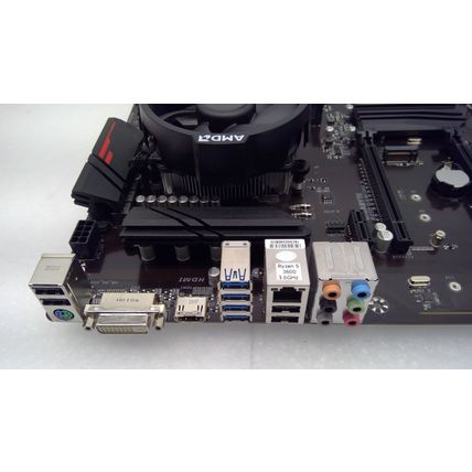 GIGABYTE B450 GAMING X Motherboard W/AMD CPU Ryzen 5 w/Heatsink Kit