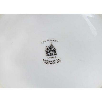 ITALIAN FINEST PORCELAIN MEDIUM SIZE WHITE TEAPOT MICROWAVE & DISHWASHER SAFE