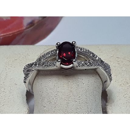 Natural Diamond & Oval Garnet .55ctw X sides design 10KT White Gold Ring #19967