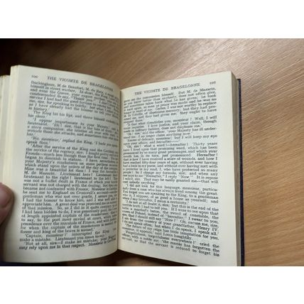 VINTAGE ALEXANDRE DUMAS THE VICOMTE DE BRAGELONNE FICTION FAUX LEATHER BOOK (P3)