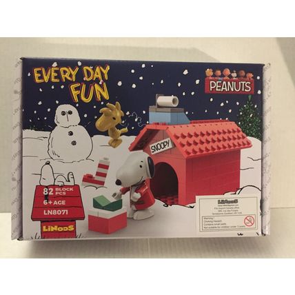 NEW Peanuts Snoopy Secret Agent Car Building Set - 114 Pieces