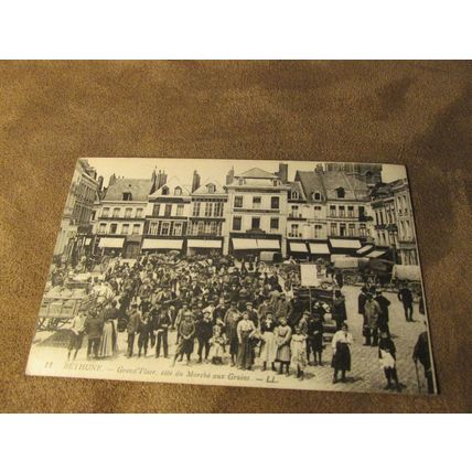 Early Louis Levy Postcard - Bethune, Grand Place, Cote du Marche aux Grains