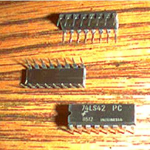 Lot of 25: Fairchild 74LS42PC :: FREE Shipping