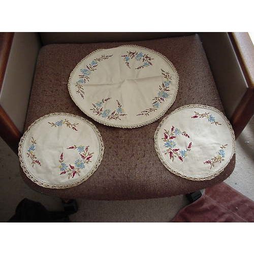 Hand Crocheted & Emboidered Group of Vintage doily runn