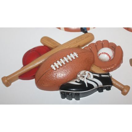 Vtg Boys Room Wall Plaques Decor 4 Sports Set Football Basketball Baseball Gift