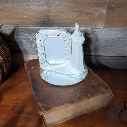 MIKASA Wedding Bells, Ivory White Porcelain Picture Frame Gold Tri