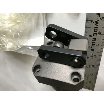 NEW KOSMEX LKA0750-GRD,OKK OSAKA 3J09694A CLAMP ASSEMBLEY, "I" CLAMP,SF