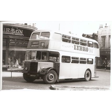 Black & White Photograph of Yorkshire Traction Co. Ltd. - EHE 927