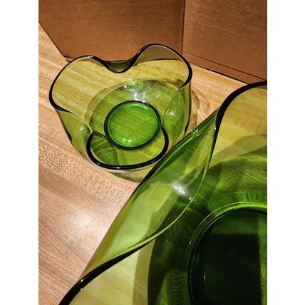 Vintage Anchor Hocking Dark Green Folded Glass Chip & Dip Bowl Set