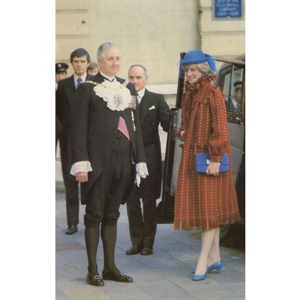 Princess Diana Guildhall Luncheon On Engagement 1981 Postcard