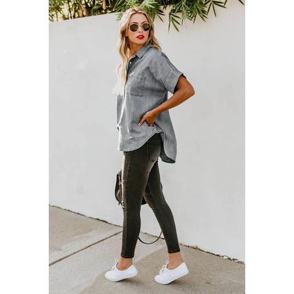 Turn-down Collar Short Sleeve Denim Shirt