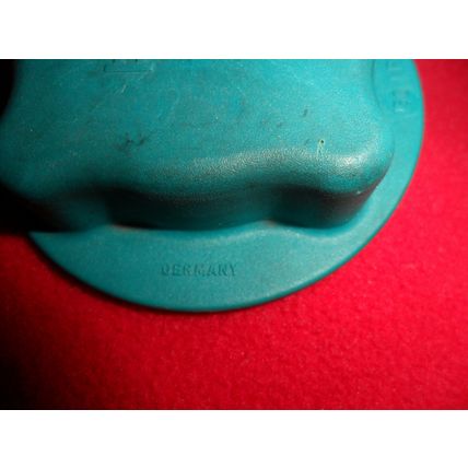 Volvo 9445462 Radiator Reservoir Tank Cap Engine Coolant Overflow