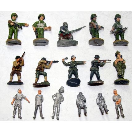 wargames figures 30mm 40mm mixed lot corgi etc