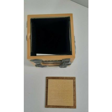 ROYAL LIMITED MUSIC BOX Brown WOODEN PHOTO CUBE "TWINKLE TWINKLE LITTLE STAR"