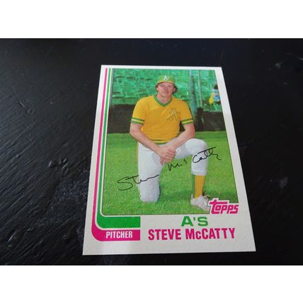 1982 Topps Card # 113A Steve McCatty Excellent-Mint (6) Oakland Athletics