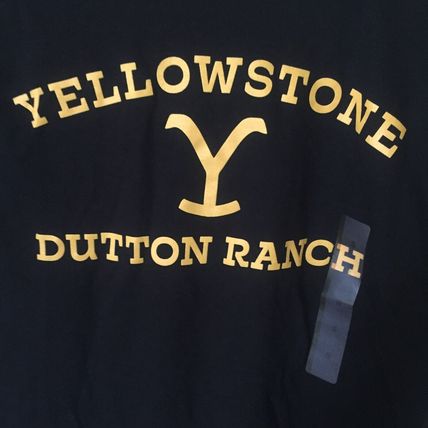 NEW Men's Yellowstone Logo Short Sleeve Graphic Small T-Shirt
