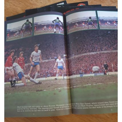 X 5 Manchester United Vintage Football Programmes. No's 27/29/30/14/26