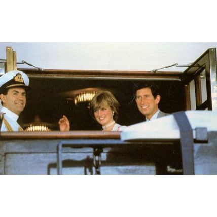 Princess Diana Prince Charles Sailing Royal Yacht Postcard