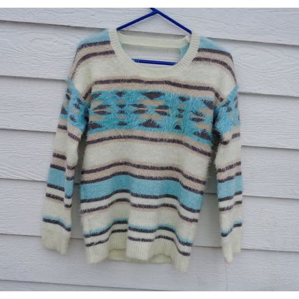 Xhilaration Striped Sweater XS 34 Chest NWT Faux Angora Look Ivory Tan Aqua