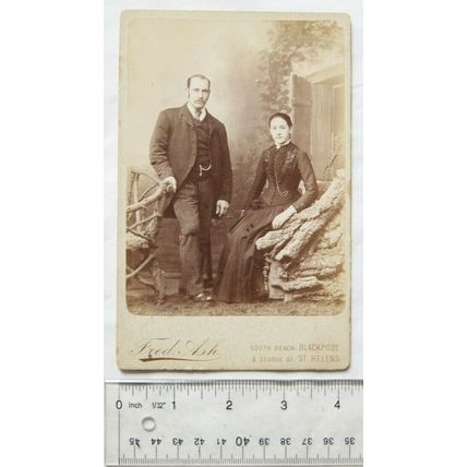 Cabinet photo - Fred Ash, Blackpool - couple