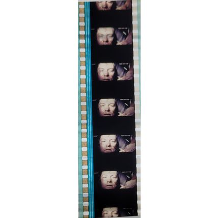 Pk GEB - G - MIX - A 021u. 1 STRIP OF 5 - 35MM FILM CELLS. ( )