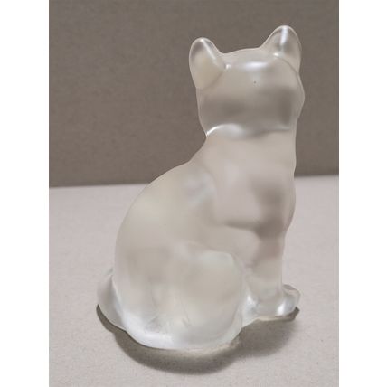 Fenton Crystal Velvet Sitting Cat Figurine