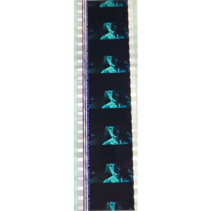 Pk GEB - U - MIX - a 003C. 1 STRIP OF 5 - 35MM FILM CELLS. ( Underworld )