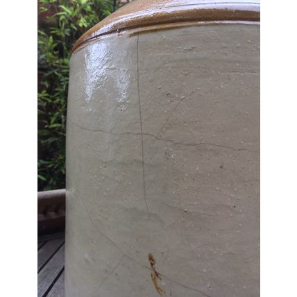 Salutaris Water Co Ltd London SW10 Large Stoneware Flagon