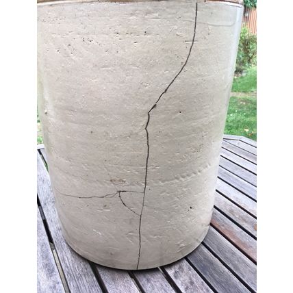 Salutaris Water Co Ltd London SW10 Large Stoneware Flagon