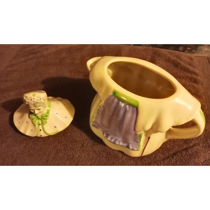 Old Vintage Original Shawnee Tea Pot Granny Ann 7 Cups 7 1/2" Tall 1940