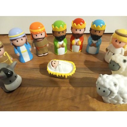Early Learning Centre ELC Happy Land Christmas Nativity Figures toys set