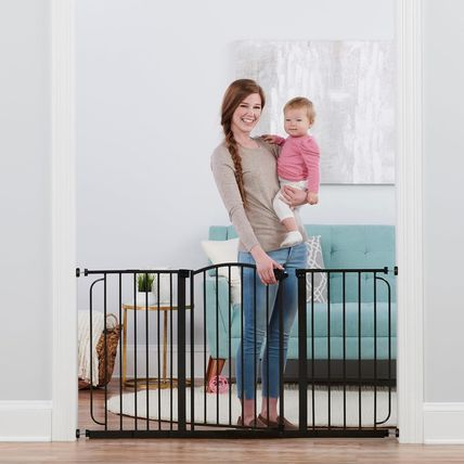 Regalo 58-Inch Easy Step Extra Tall Arched Décor Walk Thru Baby Gate, Award Winn