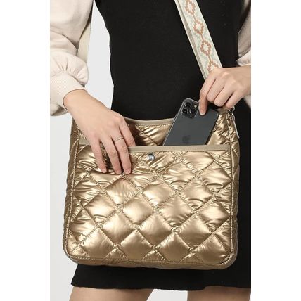 Gold Quilted Large Capacity Shoulder Bag