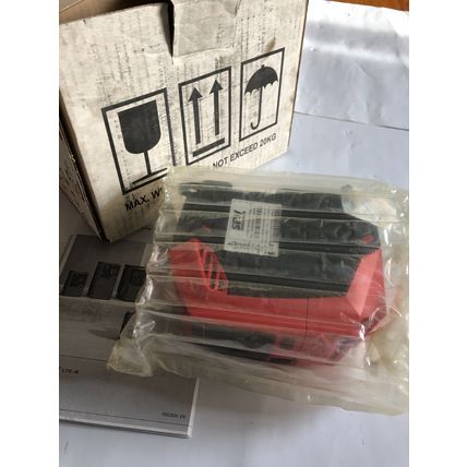 New Sew Eurodrive Mclteb0008503100 (60hz),1 Hp/0.75Kw Movitrac Lte B,SD