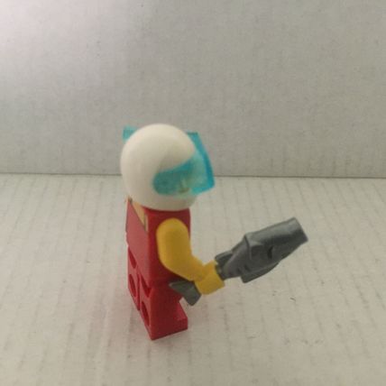 Official Lego Snorkler Woman with Fish Minifigure