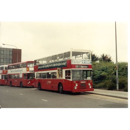 Colour Photograph of Warrington Borough Transport Ltd. - CLV 43X