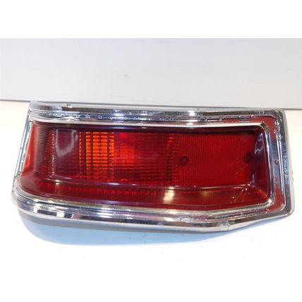 1971 72 73 Plymouth Valiant Tail Light OEM 3679263 LH DS