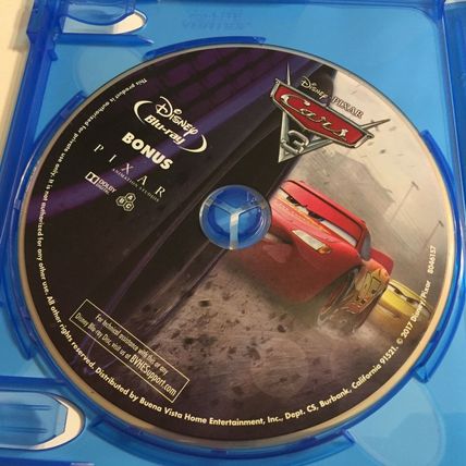 Disney / Pixar Cars 3 Animated Movie Blu-Ray Disc Only (No DVD No Digital)