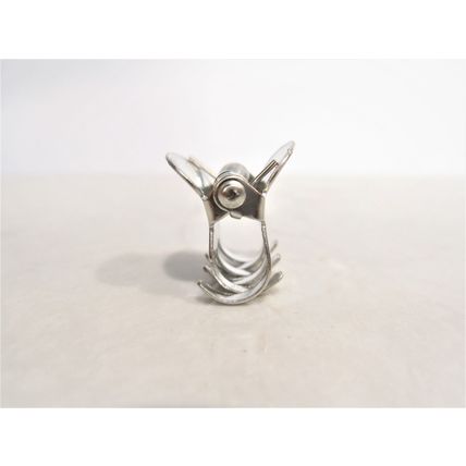 Tiny mini silver tone metal hair claw clip