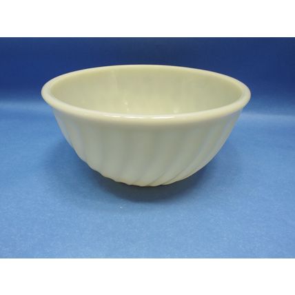 Vintage Fire King Oven Ware Glass 4x8 Mixing Bowl Swirl Ribbed Ivory Off White