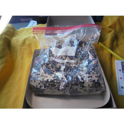 HAUNTED HOUSE "Enter If You Dare!" 1000 Piece PUZZLE! $25.00 Shipped!!