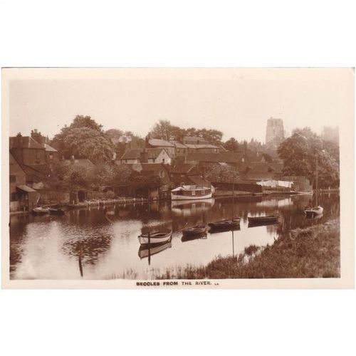 Beccles From The River Norfolk Postcard (NFK5524)
