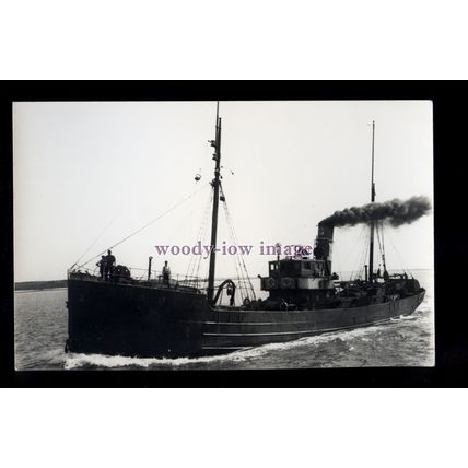 tr217 - Swansea Fishing Trawler - Tenby Castle SA89 - photograph