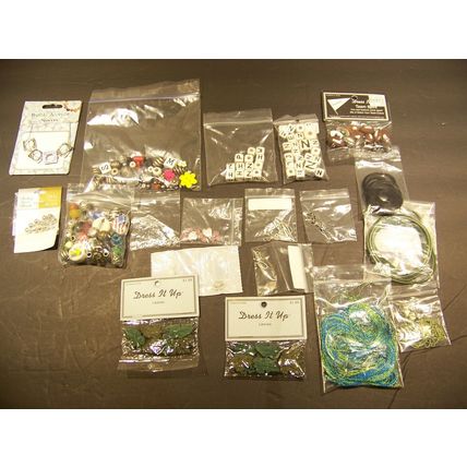Assorted Beads & Supplies for Crafts Keychains Necklaces Jewelry Resin
