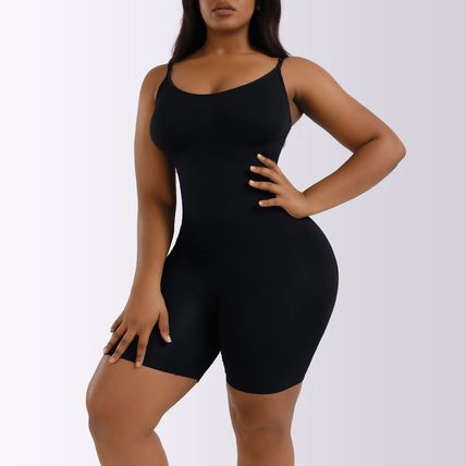 Woman Sculpt & Lift Seamless Shapewear Silhouette