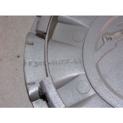 1993 - 1996 Mercury Cougar Wheel Center Cap OEM F3WC-1A097-AA 93 94 95 96