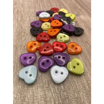 15mm Mixed Colour Love Heart Buttons Resin High Quality 2 Hole Cardigans Knit