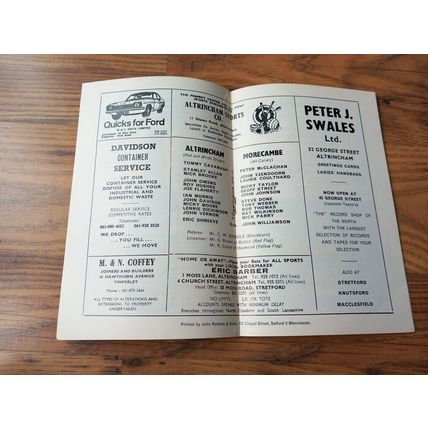 1976/77 Altrincham vs Morecambe - Northern Premier League * FREE P&P *