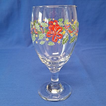 Lot 4 LIBBEY Christmas HOLLY BERRY Glass Ice Tea GOBLETS Stemmed Wine Bow Ribbon