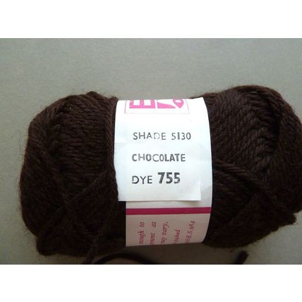 VINTAGE BELLMANS ECONOMY DOUBLE KNITTING WOOL / YARN - BROWN